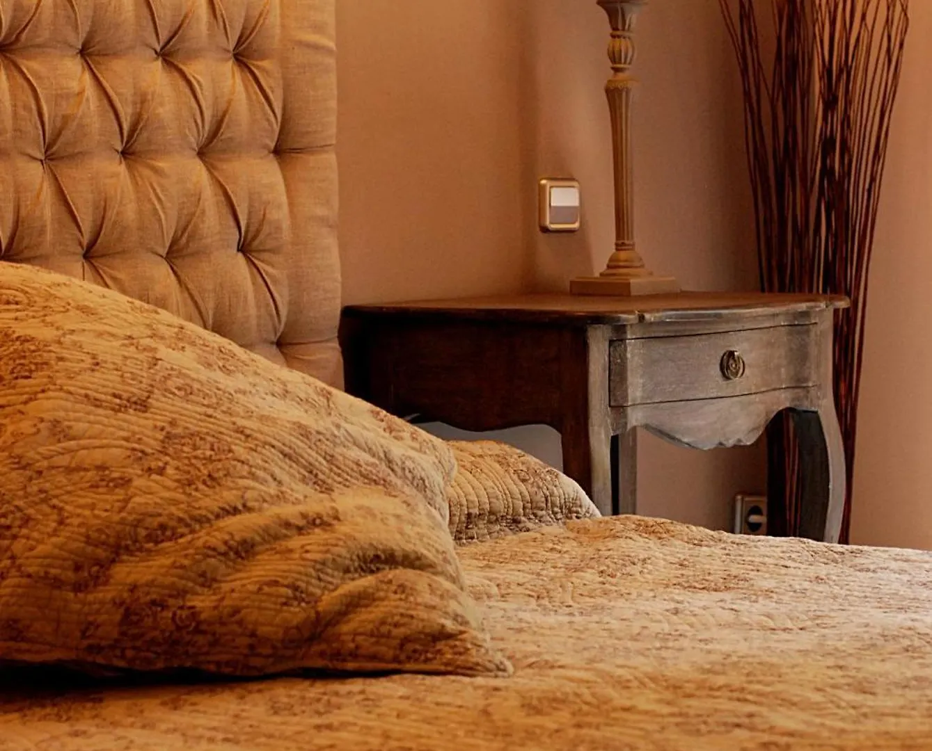 Hotel Les Mazets Des Roches Tarascon 3*,