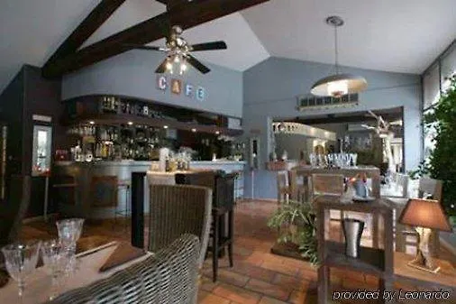 Hotel Les Mazets Des Roches Tarascona 3*,  Francia
