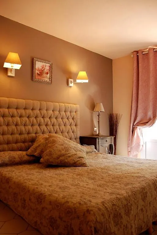 ***  Hotel Les Mazets Des Roches Tarascon France