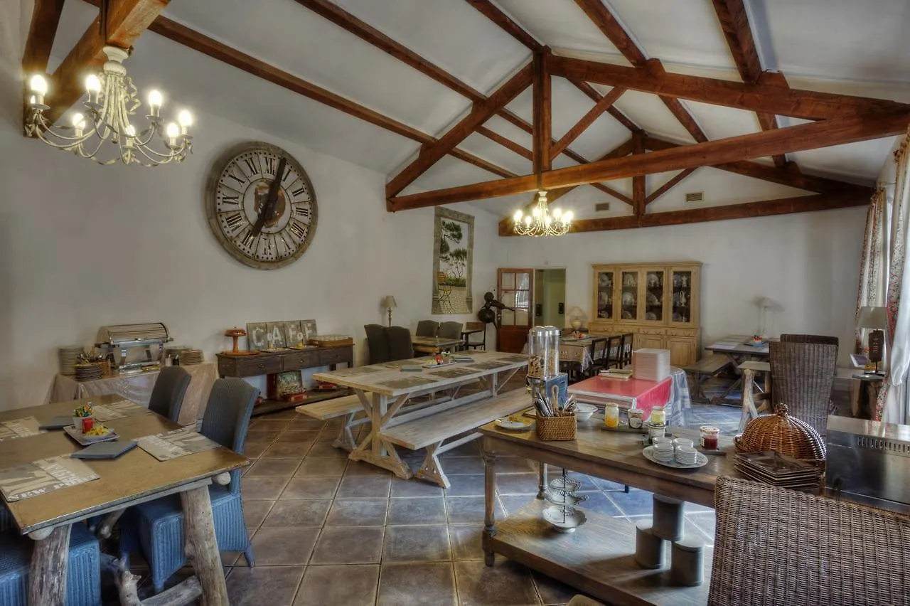 Hotel Les Mazets Des Roches Tarascon